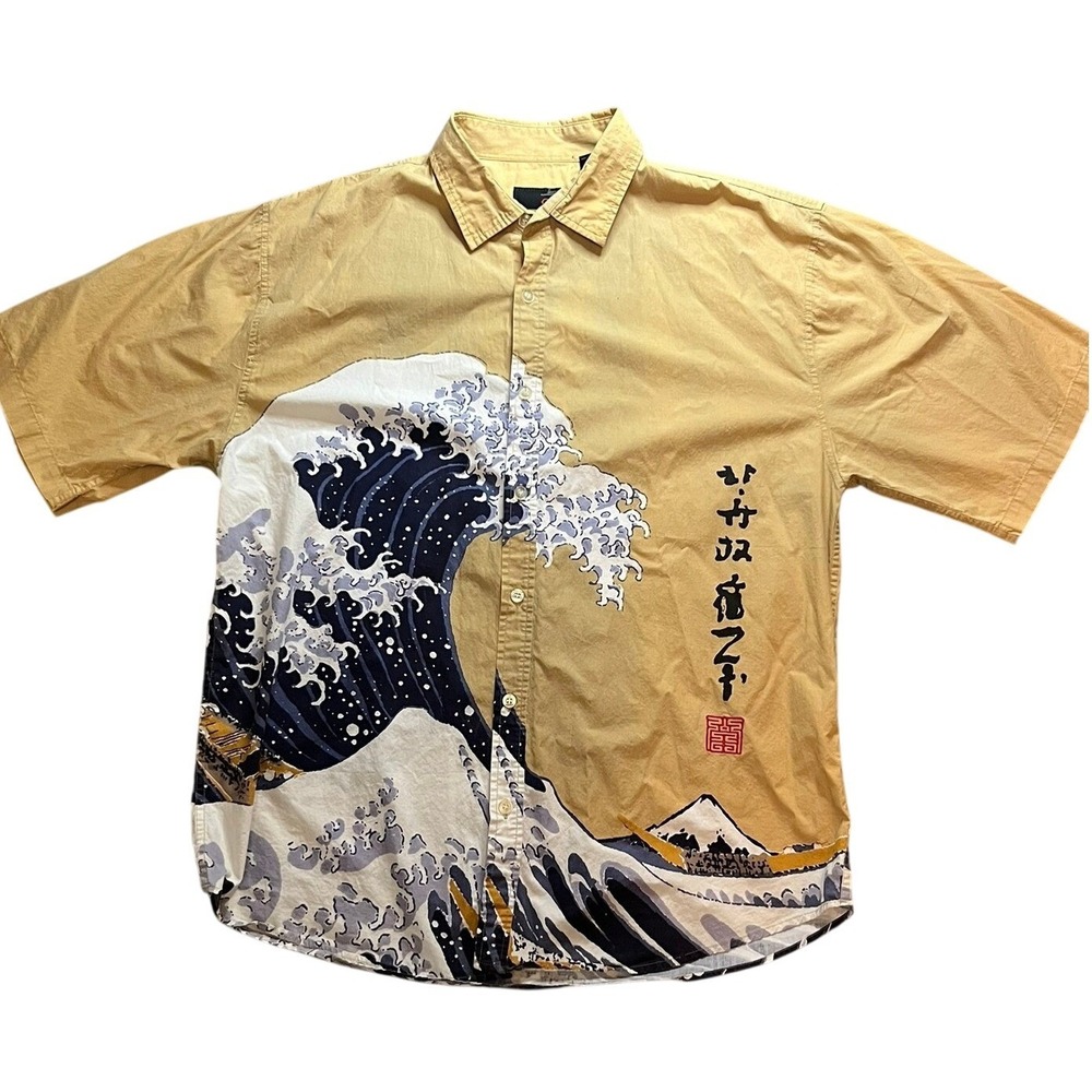 Y2K Japanese Great Wave Hokusai Graphic Button Up Shirt 2XL Tan Cotton Artsy